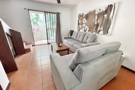 f9d9b2df 85c0 4a08 99fb b311ea1fd53f.jpg