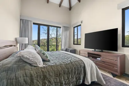 fcb5d2f0 a1b2 49cd b676 a7250bb6abe6.jpg