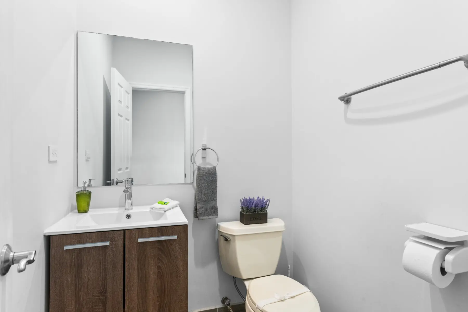 ff75f71c 8004 48d1 85f3 ac38968b7be3.jpg