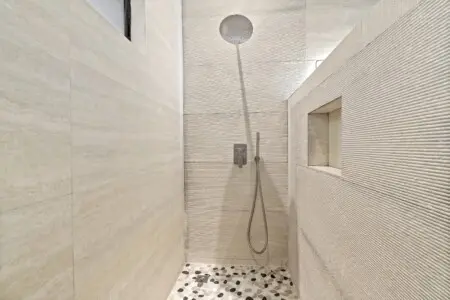 ffb2f0a2 82f9 4255 9c74 7e574fa8c464.jpg