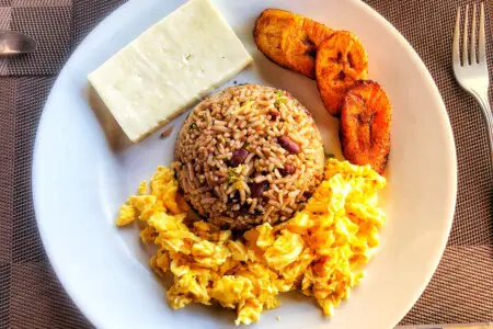 09be94ce 26e1 45ed 9abe 0b4a87adddaa.jpg