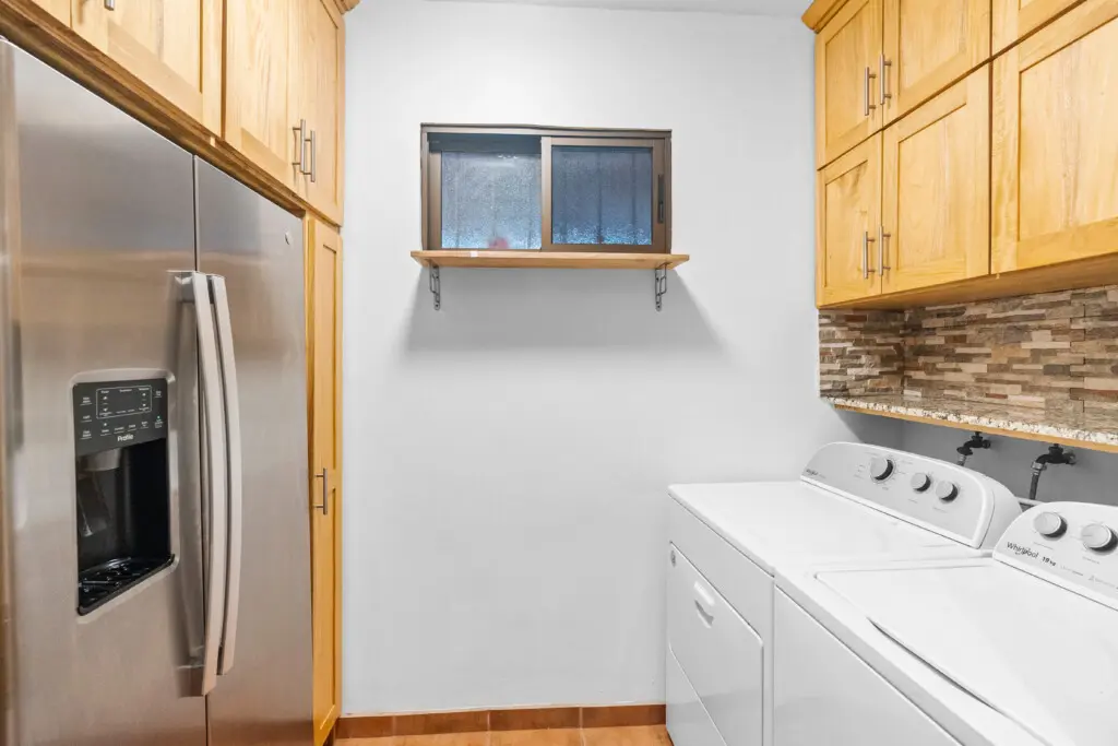 63fb50f5 9382 4e20 a703 ce5701d47a34.jpg