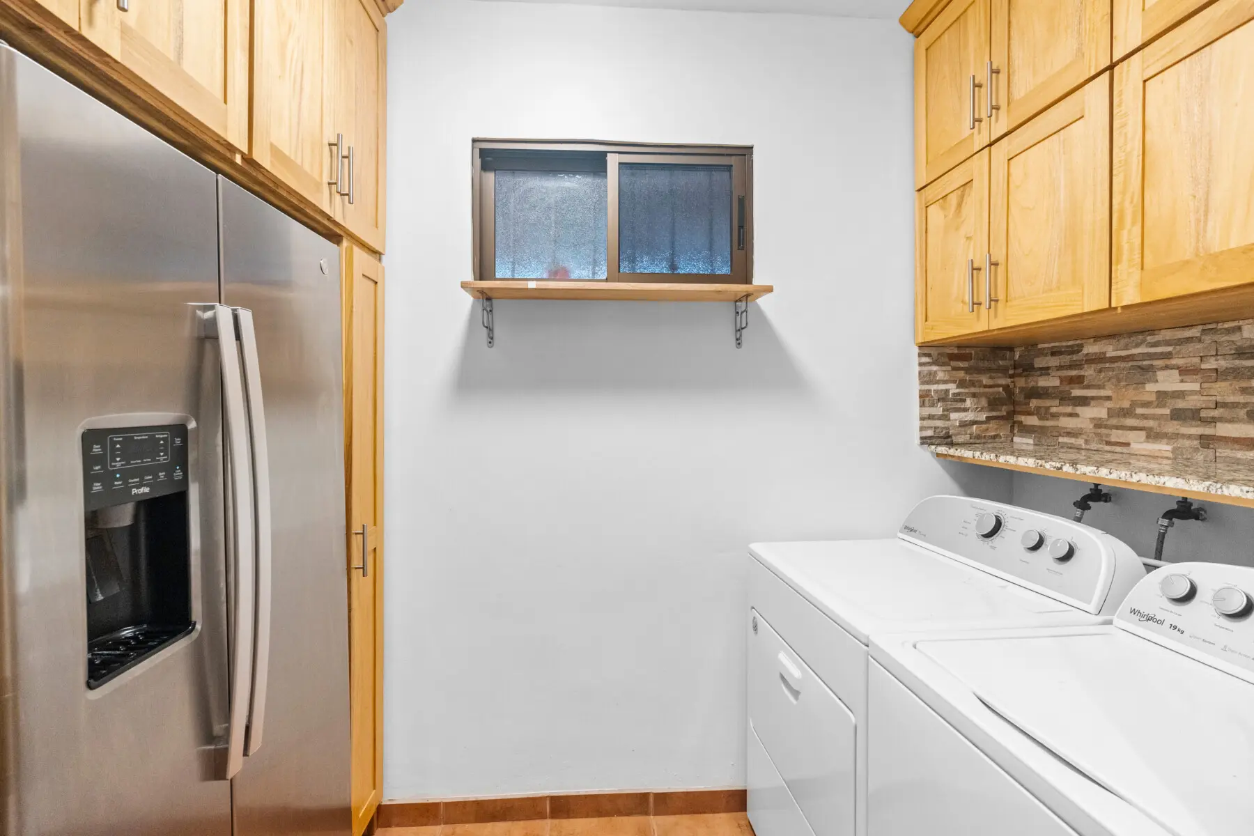 63fb50f5 9382 4e20 a703 ce5701d47a34.jpg