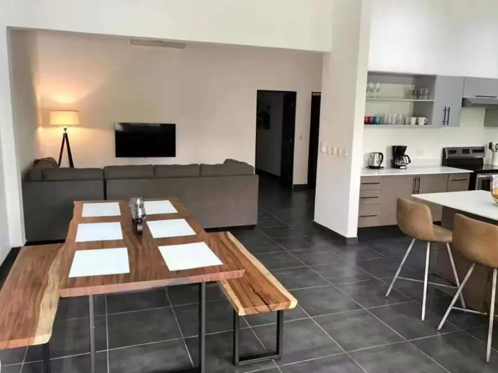 854b6edc 49e3 4b82 b75c 6b56db1b2b2d