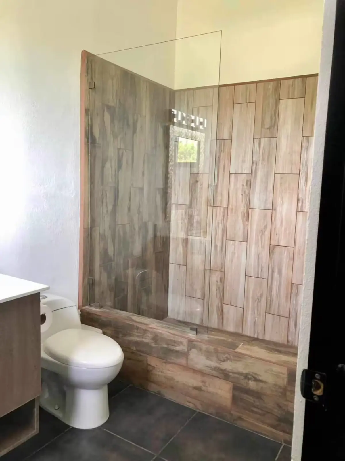 bc7b3d32 1c3a 4e5d 819e edfd75b0059c