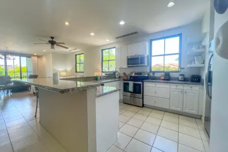 ce73ad0f e77f 489b 91d0 bd543ae8fba1.jpg