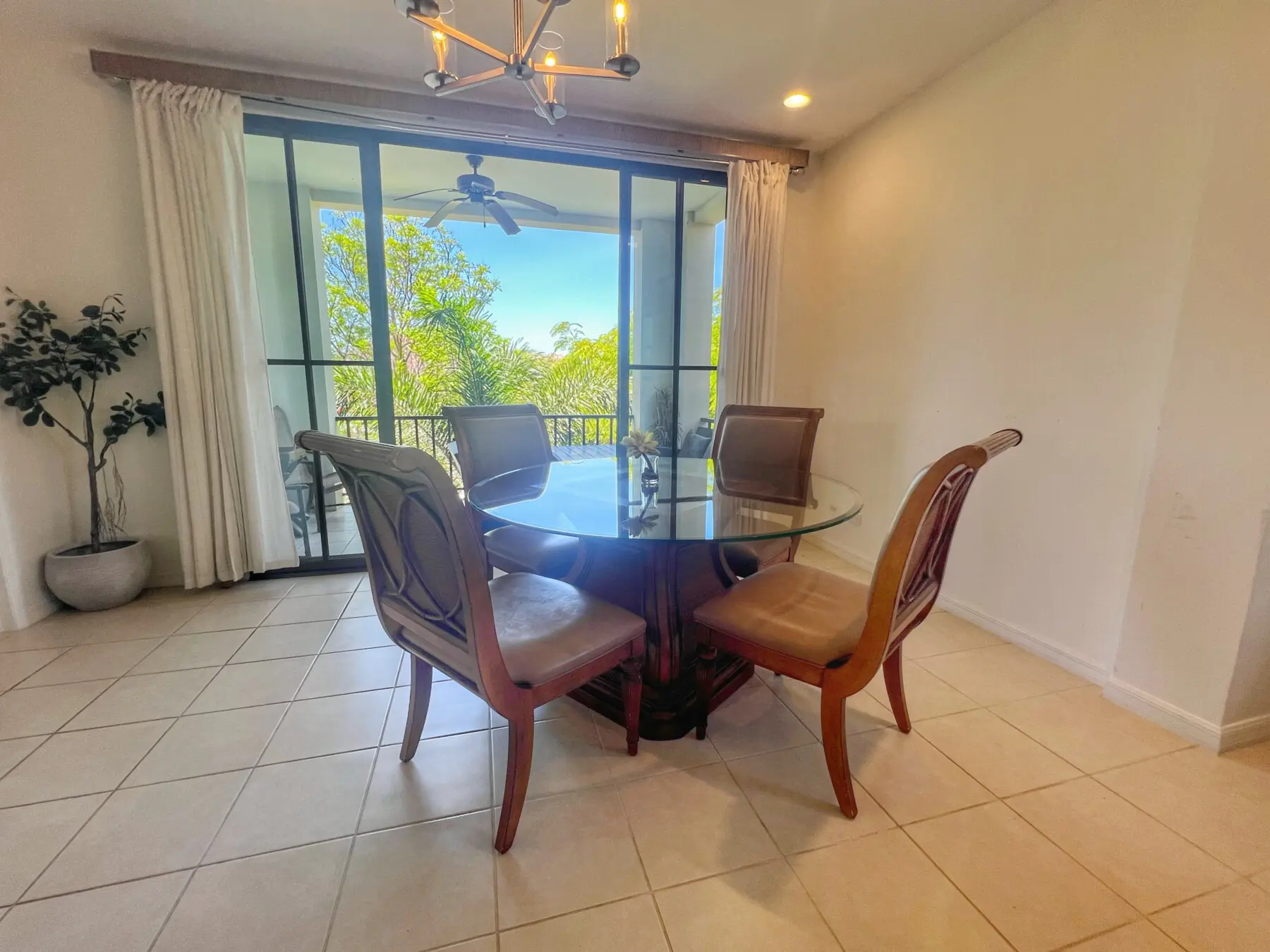 d3d742da 3305 46e5 92fb b438ca6ec3fc.jpg