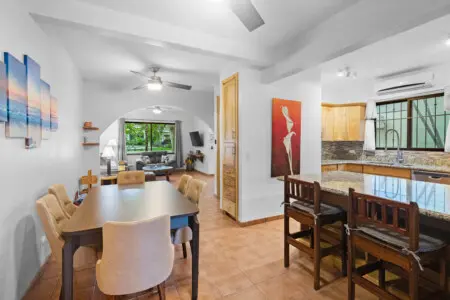 f5caa57e 63a4 4bae 999c fe6876498017.jpg