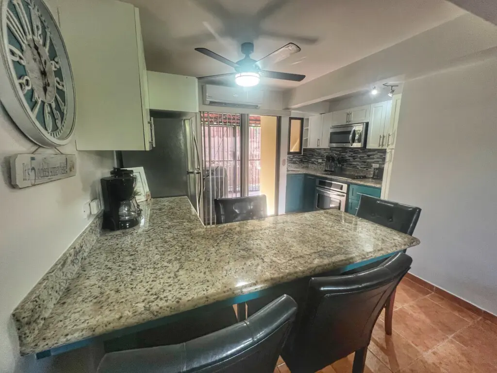 003e900f 1800 4b31 8cf9 1f5e6634d3d6.jpg