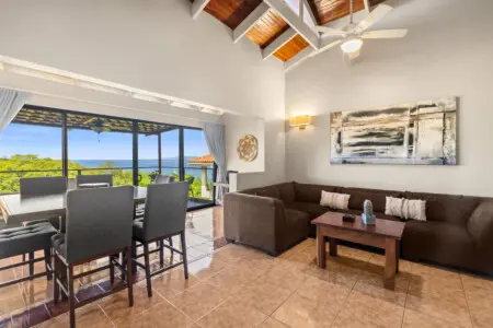 31cdd27c 1d73 42d1 b2fb 21b16c07cbd5