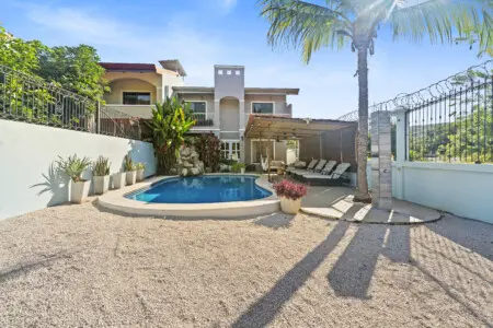 4a060fb3 4bca 42e6 bf63 e244351b8006.jpg