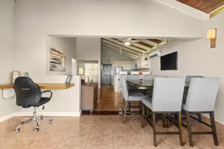 503afc89 df3a 4c66 8a72 9bac2e5c1dfd