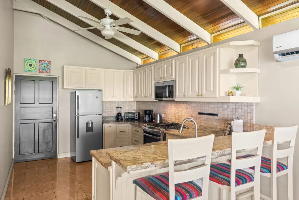 79681f3f dd6d 4827 9c30 e4704f4dec7b