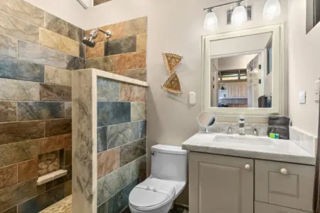 97ea7bfd cffc 49a7 9a62 7abb243193a3