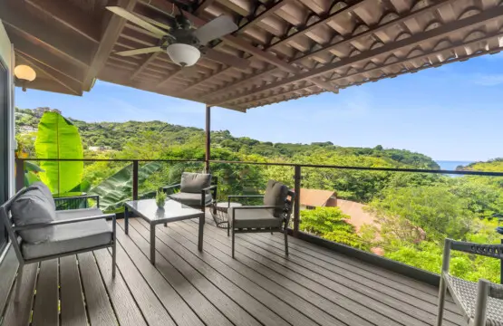 ee3b7a4a 53e2 46ce 9b72 6e99b66d291e