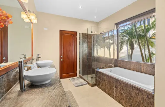 b67dc0cf 6dbe 48cc b384 a1da4a38003a