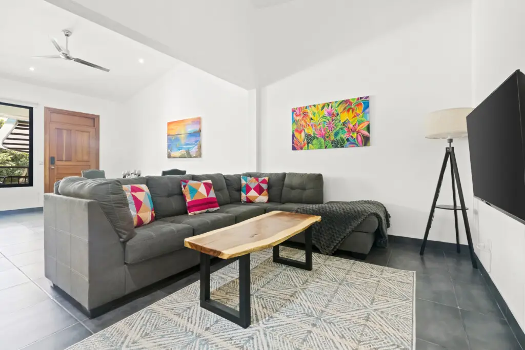 3e963c57 aedd 4143 b99b f75332542200