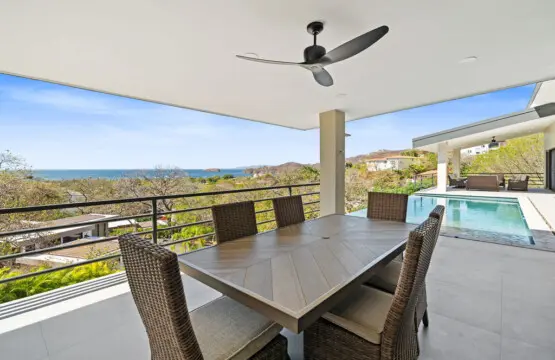 6fc2fbe8 afec 4fcb a4be d2d7ab374154