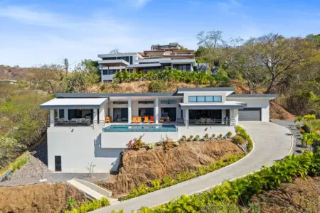 afa0c339 4582 4bc4 bc87 2c155d233acf