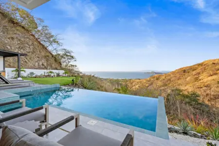 bb1ad54f b62d 46d3 9593 77db3c43a6fd