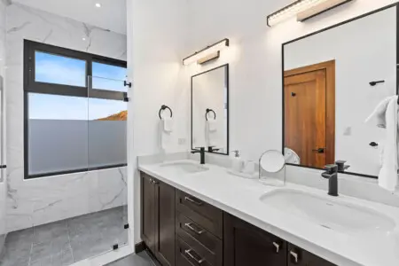 c0eaafdf 7c56 488e 9d21 e3b5013568cb