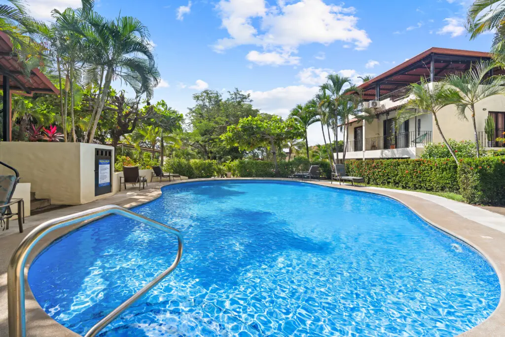 c2d8fc64 50f5 4cdc a826 6751f2b989df