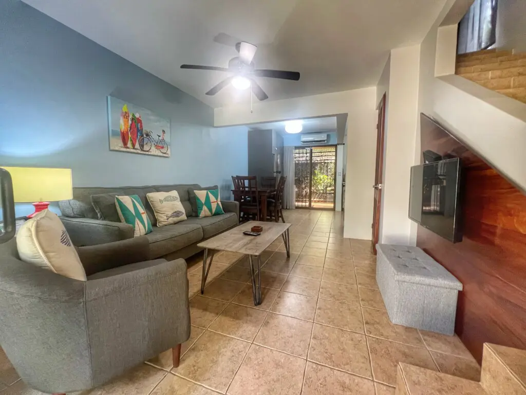 c535f7f5 6bc9 47b2 946a 9626a36e46a4