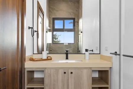 d1b96612 2e76 47b5 b8ef 0e52c372c679