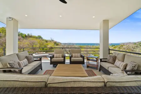 e3bec0ec 7cb1 42dd 9b35 b5e754a5c7c1