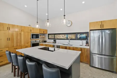 f1cb94bf 9d2c 4b2f a310 e83917999be3