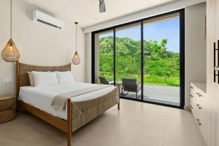 05f15de5 54ad 4fc0 b57e 025d201d37ba