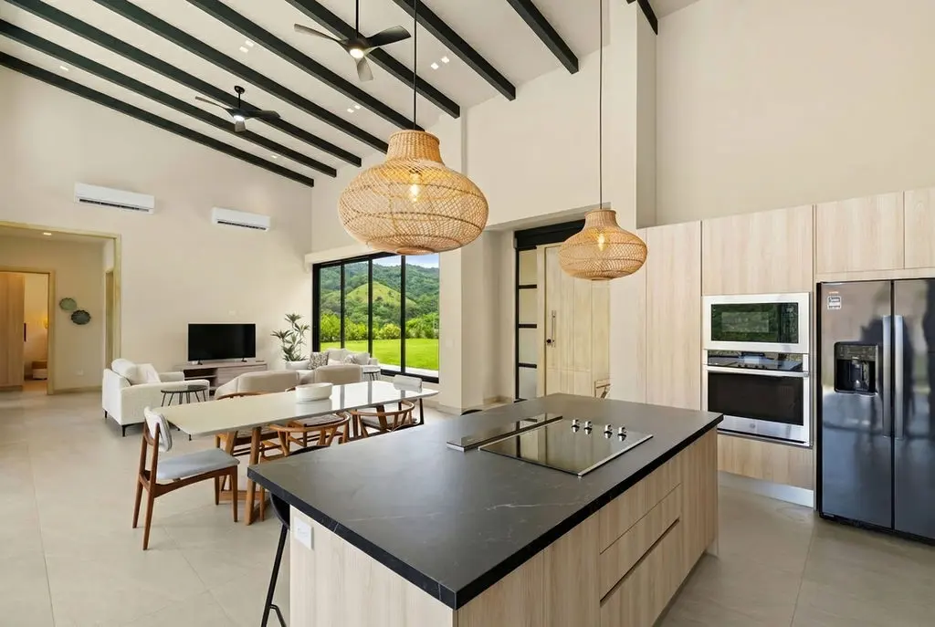 0918049e 3693 4218 b036 13903502dd5b