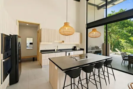 22645a8e 9606 4ec1 810b c8a68d1a18ec