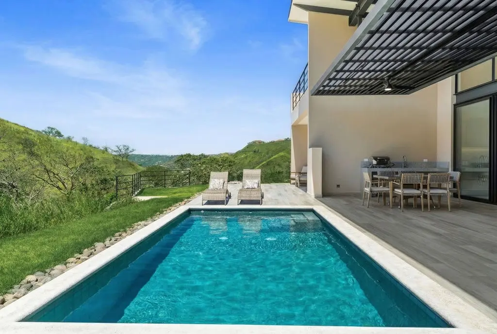 74249acb f47e 488c 81c1 cf91cbafb18a