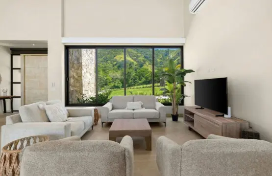 8bec796b 38df 40d7 a99f f15510385641