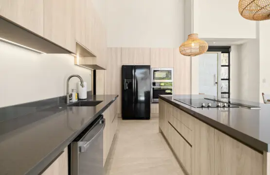 a426c328 78e6 490d 994e 7b86fea3c8f8