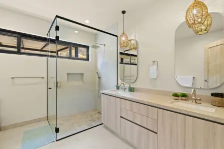 b50cec23 40b2 4554 bc66 82c6c392ac39