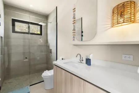 baf5db03 5598 4ac6 9275 b0b4be595ec7