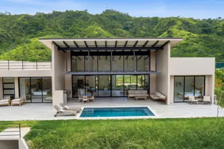 dbde3e7f a6a9 414d 92f7 29ff2b1ad3ad