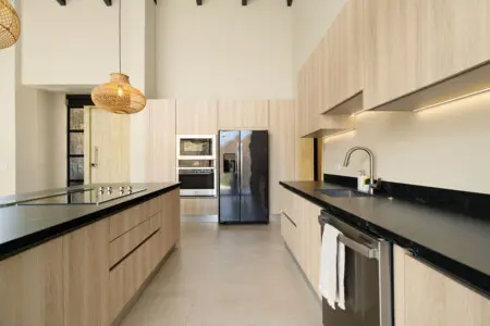 e8e0442c 2748 4eaa ab87 f3eb8da38588