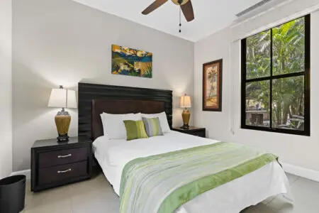 1767063b 105c 4f7c 8f18 c73d567c777f