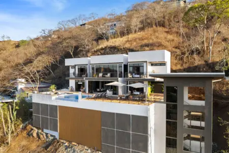 3d11ce24 acfa 4a7a aef1 fcc22f0a20e5