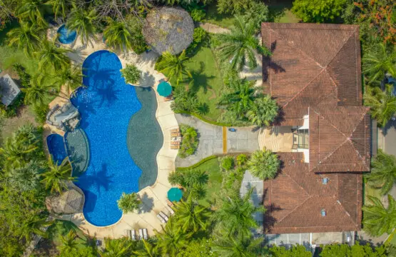 5a399544 3fdf 499d 880a d5947a1ae39f