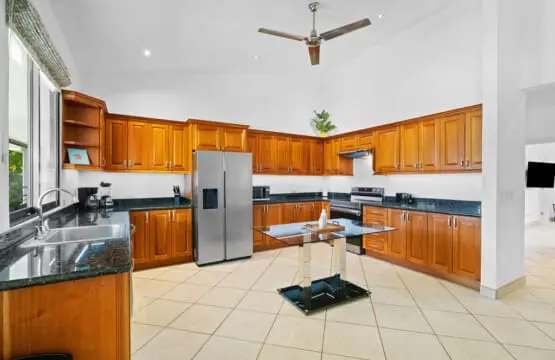 629a4fe5 33e4 4f5e 8581 b51656d40005