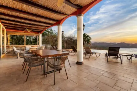 b289c383 34fd 41db a8f7 7ccd9c7d05dc