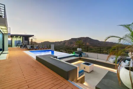 cf0320b5 834c 4984 bbf2 01d3e24046e3