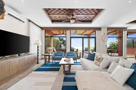 e50d99b2 af3f 4de1 9ec1 79dd1ceb1700