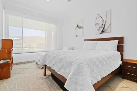 e9b30afb 817d 45fd 87be f33cd32e5b1d