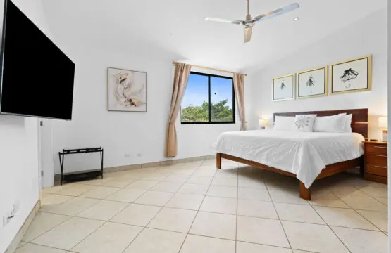 ffb1b447 b669 4282 87a8 cbf442f8ecb7